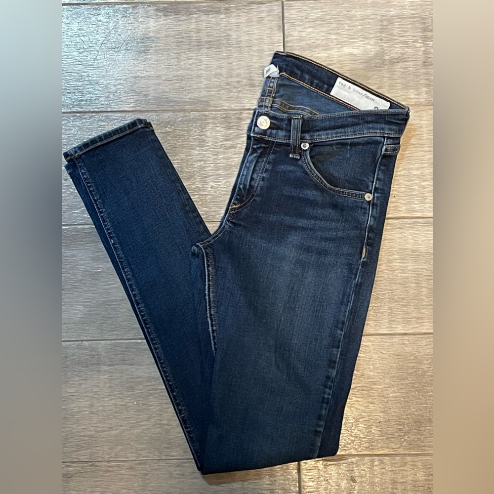Rag & Bone Size 26 Skinny Woodford Jeans